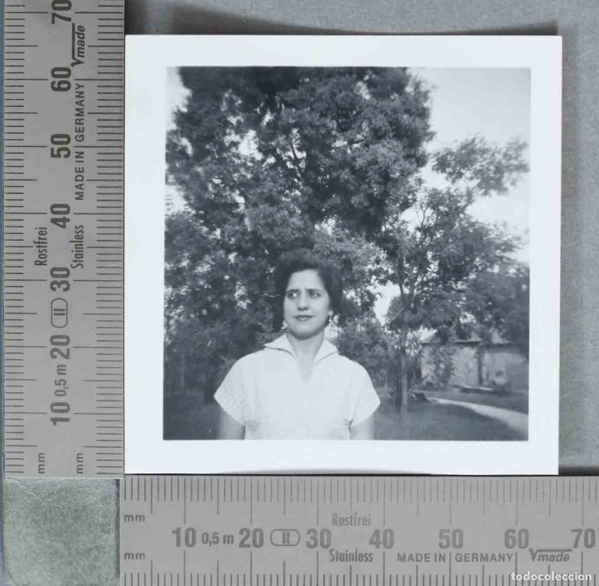 Fotograf&iacute;a antigua: FOTOGRAFIA. Retrato de mujer - Blanco y negro HACIA 1950