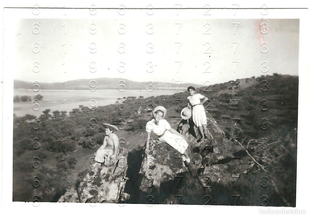 Fotograf&iacute;a antigua: LAS CAMELLAS CACERES 1944 FOTOGRAFIA UNICA MUY ANTIGUA 8X6 M43