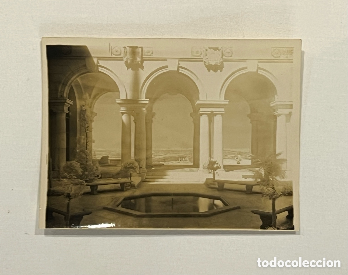 Fotograf&iacute;a antigua: MADRID Casa de Vel&aacute;zquez. Arquitectos franceses Chifflot y Lefrevre. Patio interior. Foto (h.1930?)
