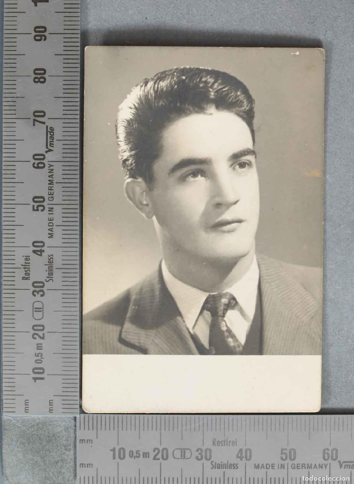 Alte Fotografie: FOTOGRAFIA. Retrato de hombre joven con traje y corbata . HACIA 1950