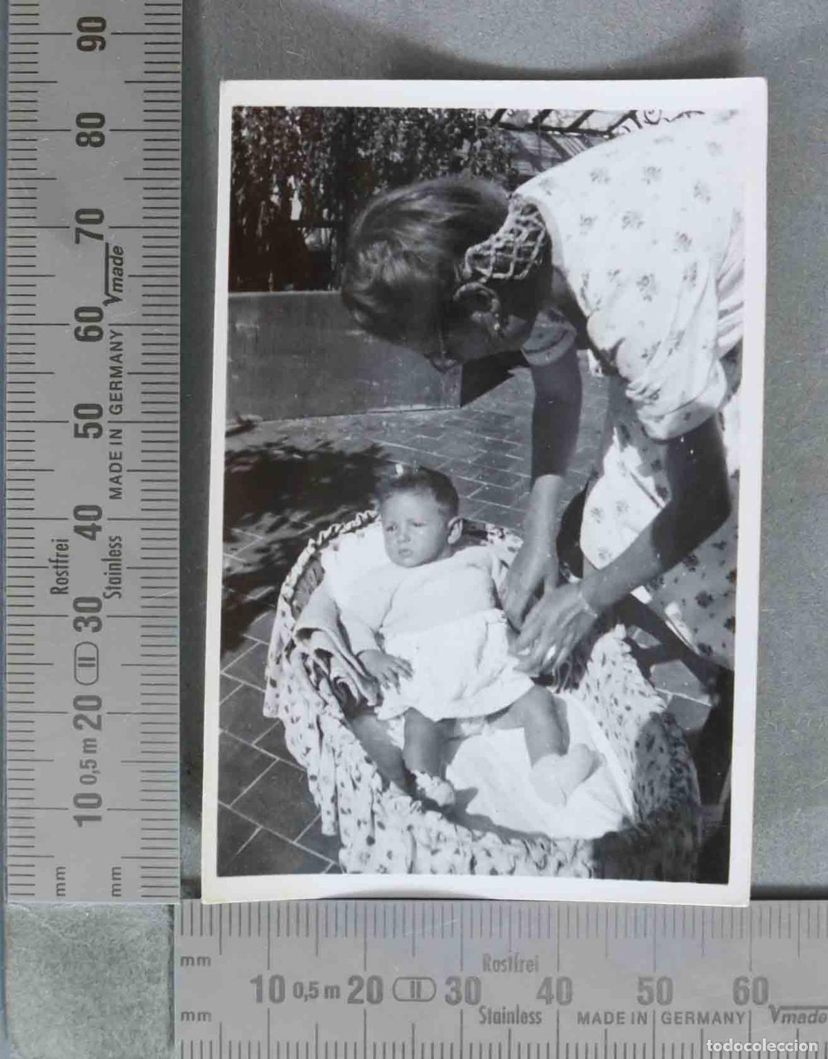 Antique Photography: FOTOGRAFIA. Mujer con beb&eacute; en capazo HACIA 1940