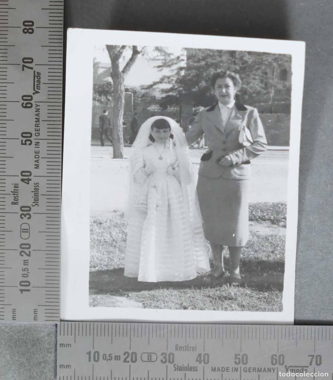 Alte Fotografie: FOTOGRAFIA. Primera Comuni&oacute;n de una ni&ntilde;a HACIA 1950
