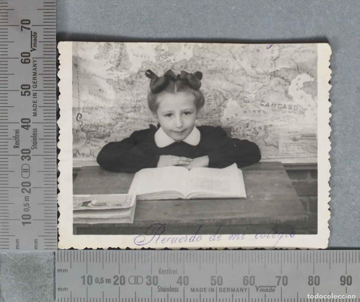 Fotograf&iacute;a antigua: FOTOGRAFIA. Ni&ntilde;a con bata escuela colegio