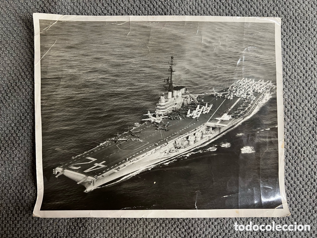 Fotograf&iacute;a antigua: PORTAAAVIONES DE LA ARMADA AMERICANA.. El USS Franklin D. Roosevelt (a.1956) Fotograf&iacute;a