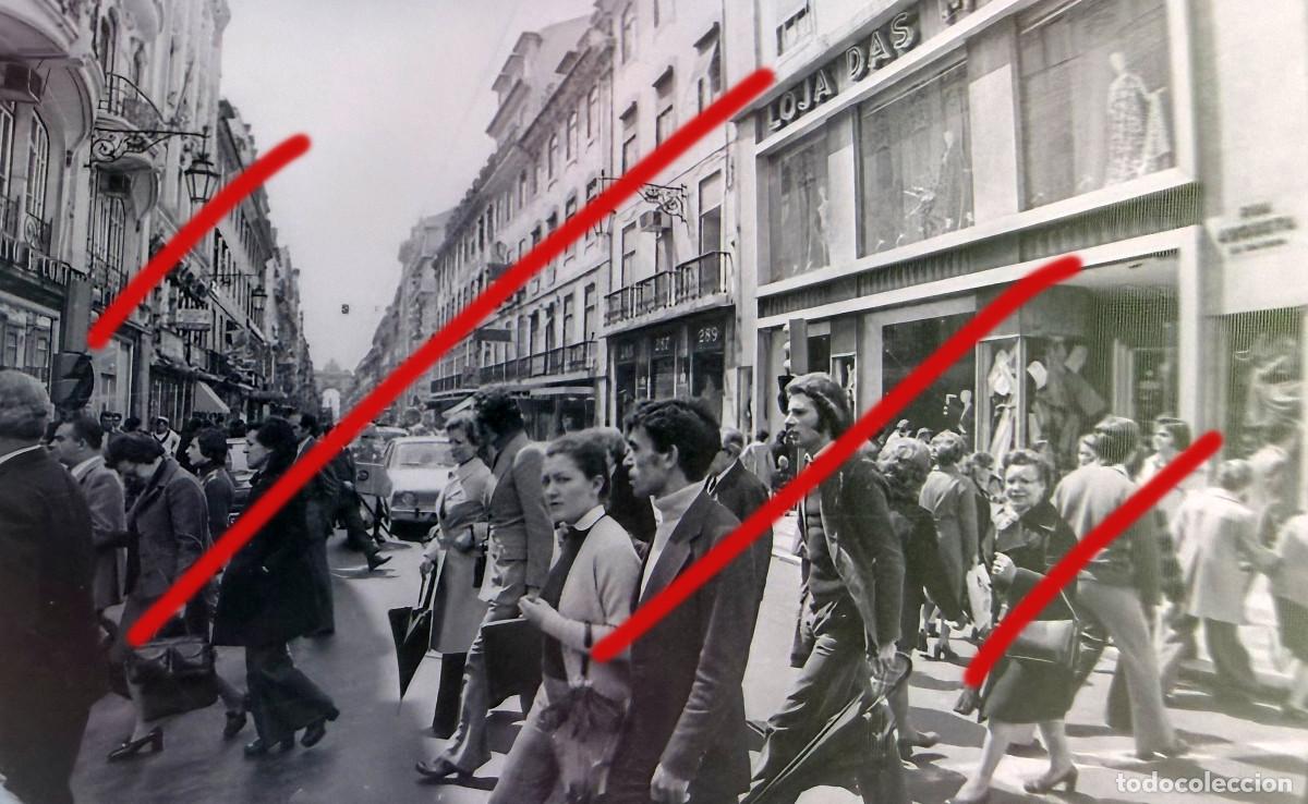 Fotograf&iacute;a antigua: Revoluci&oacute;n de los Claveles 25 de abril de 1974, Portugal &ndash; Fotograf&iacute;a hist&oacute;rica Revolu&ccedil;&atilde;o dos Cravo