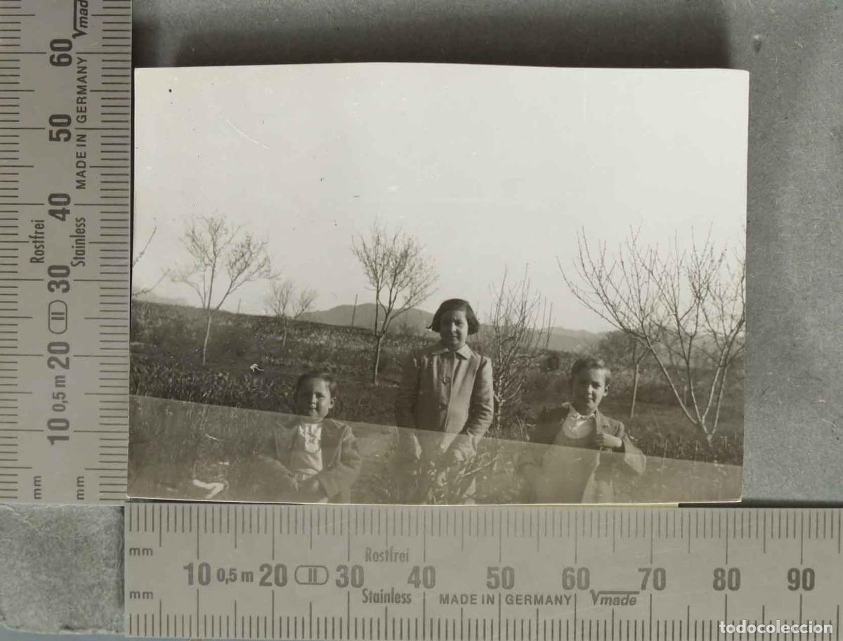 Fotograf&iacute;a antigua: FOTOGRAFIA. Ni&ntilde;os en paisaje rural. HACIA 1930
