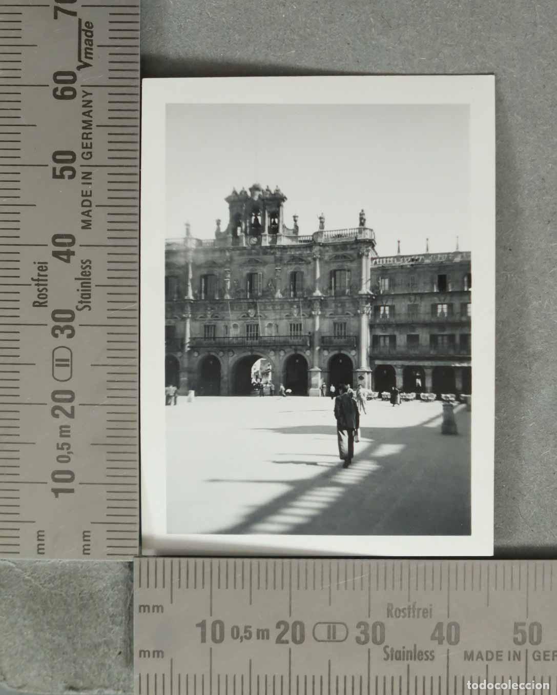 Fotograf&iacute;a antigua: FOTOGRAFIA. Salamanca - Plaza Mayor - Ayuntamiento 1955