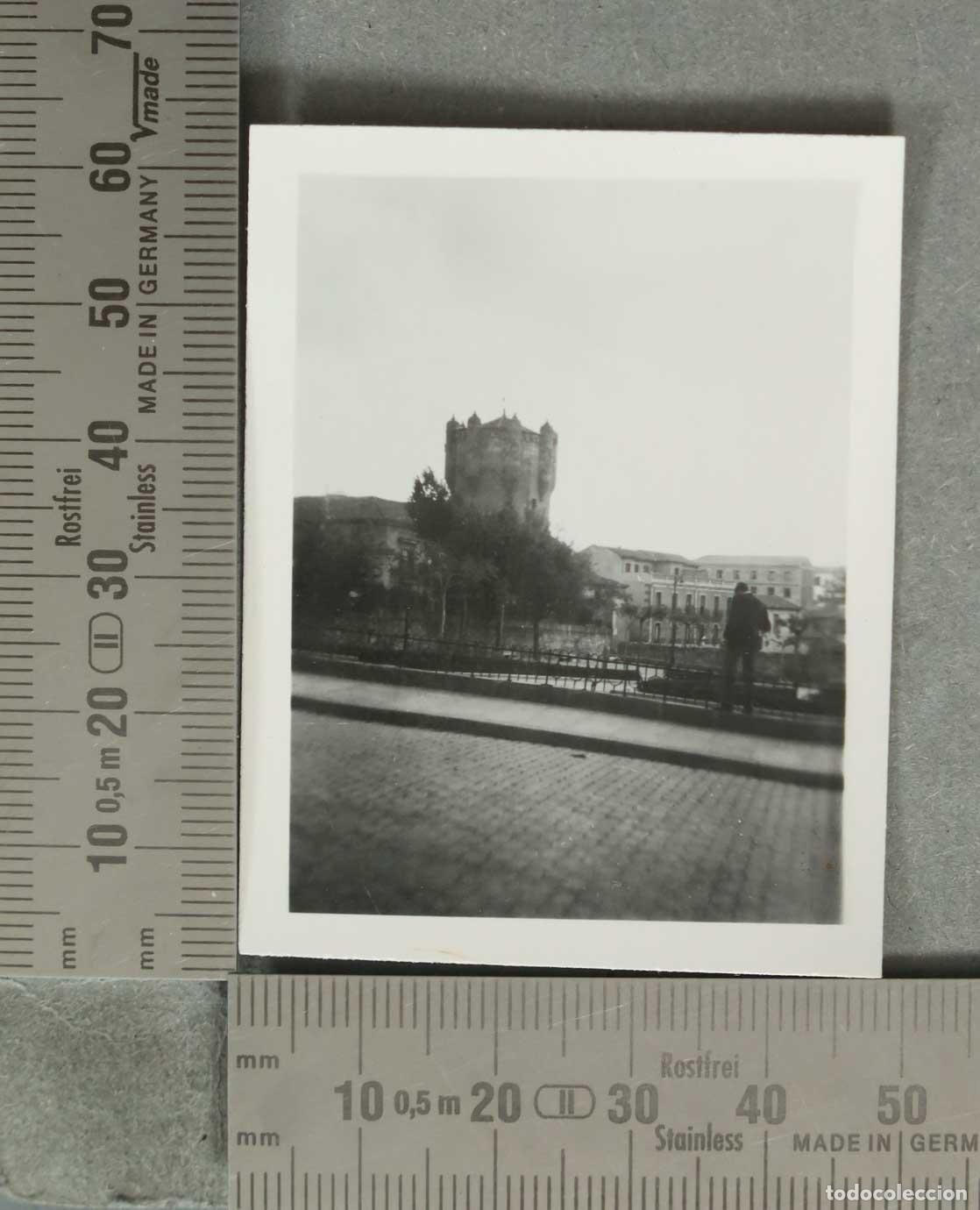 Fotograf&iacute;a antigua: FOTOGRAFIA. Torre del Clavero - Salamanca 1955