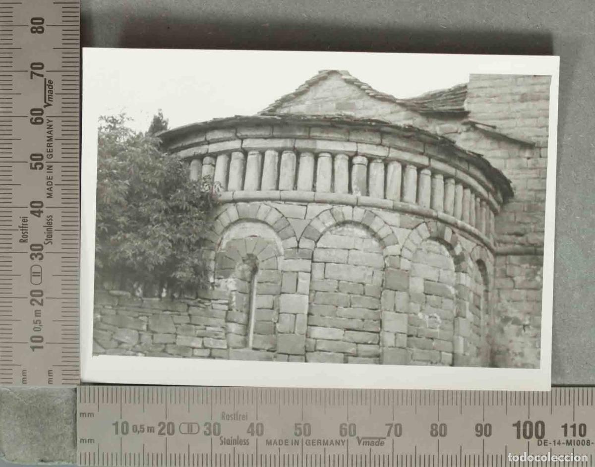 Fotografia antiga: FOTOGRAFIA. Iglesia de San Pedro de L&aacute;rrede - Serrablo - Huesca HACIA 1960