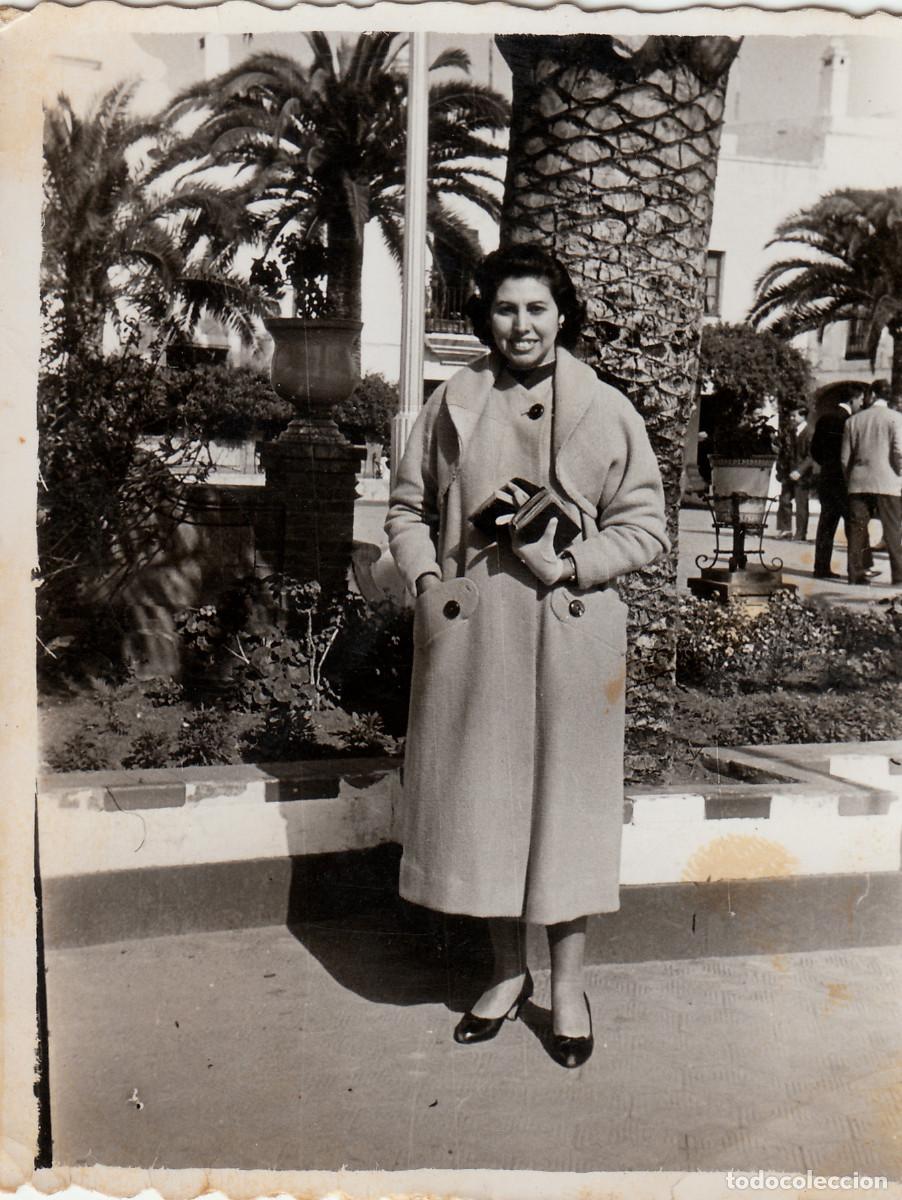 Fotografia antica: Dama elegante. A&ntilde;os 40 sv