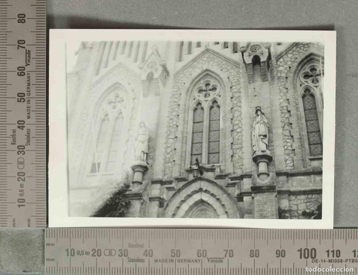 Fotografia antica: FOTOGRAFIA. Comillas - Fachada de la Iglesia del Seminario HACIA 1960