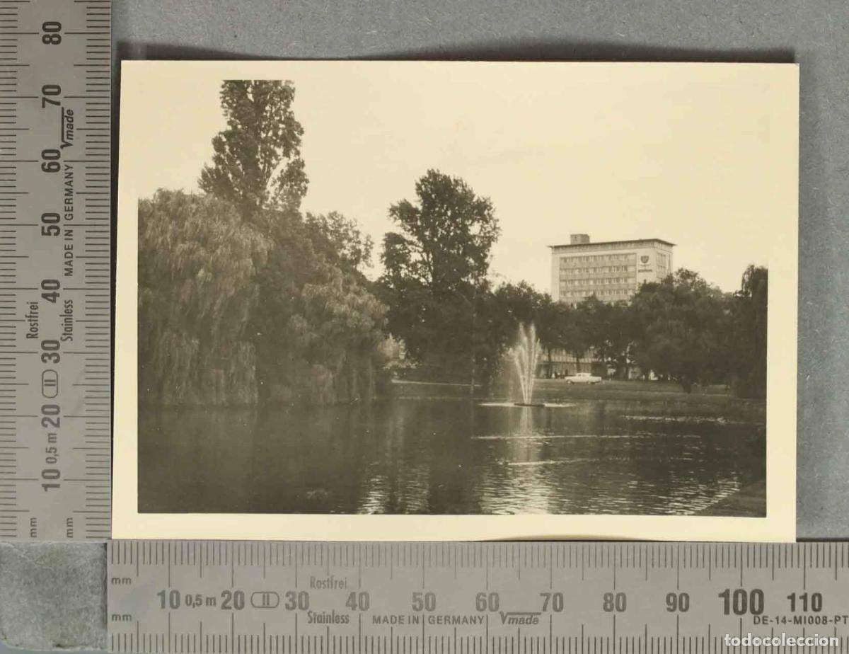 Fotografia antica: FOTOGRAFIA. Karl-Marx-Stadt - Hochhaus am Schlo&szlig;teich