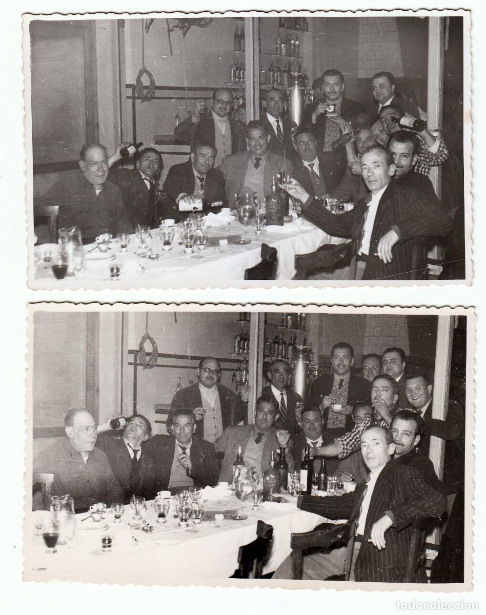 Fotografia antica: 2 fotos. Celebraci&oacute;n en el restaurante. Bebiendo vino. A&ntilde;os 50 sv