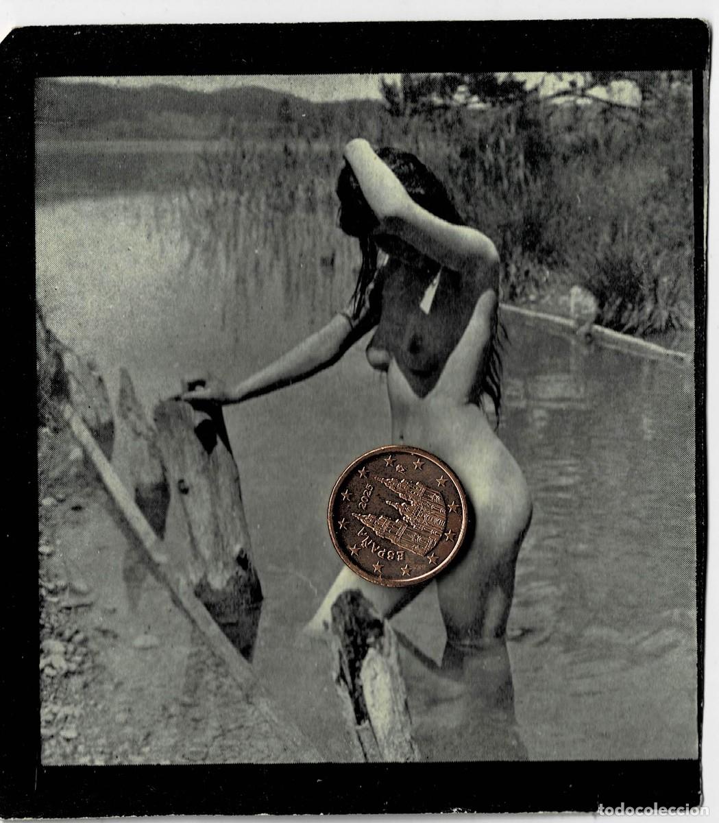 Fotograf&iacute;a antigua: FOTOGRAFIA ESTEROSCOPICA EROTICA DE MUJER SALIENDO DE UN RIO. P-ESTEROTICA-053