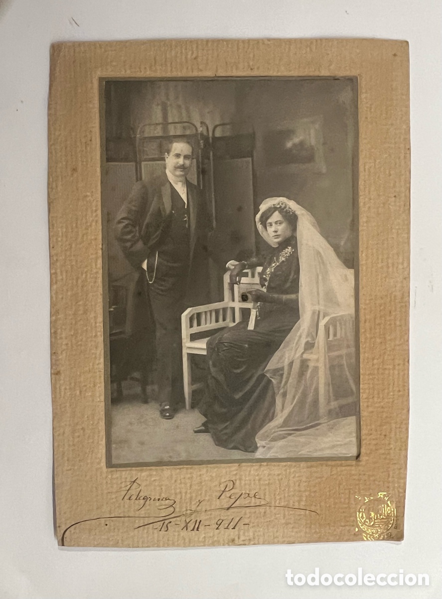 Fotograf&iacute;a antigua: RETRATO BODA.. Peregrina y PePe nos casamos.. Fotograf&iacute;a de estudio Casa GROLLO, Valencia (a.1911)