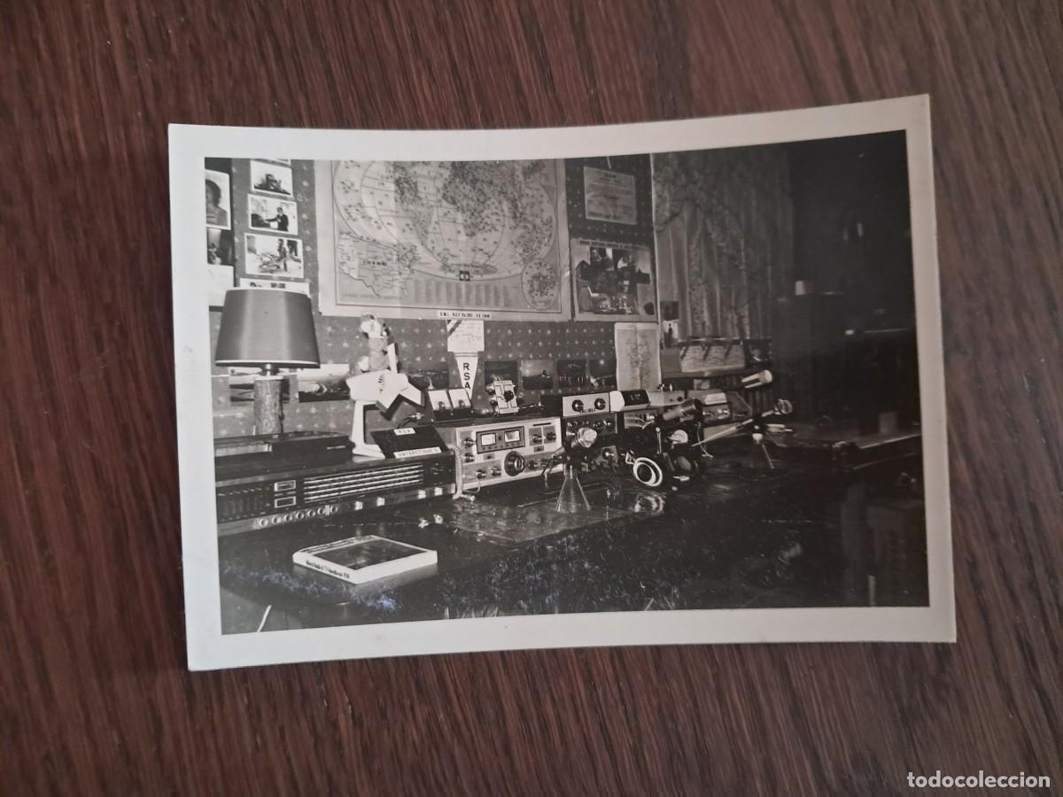 Antique Photography: fotograf&iacute;a antigua, equipos y aparatos de radioaficionado, a&ntilde;os 70. Paris, Francia.