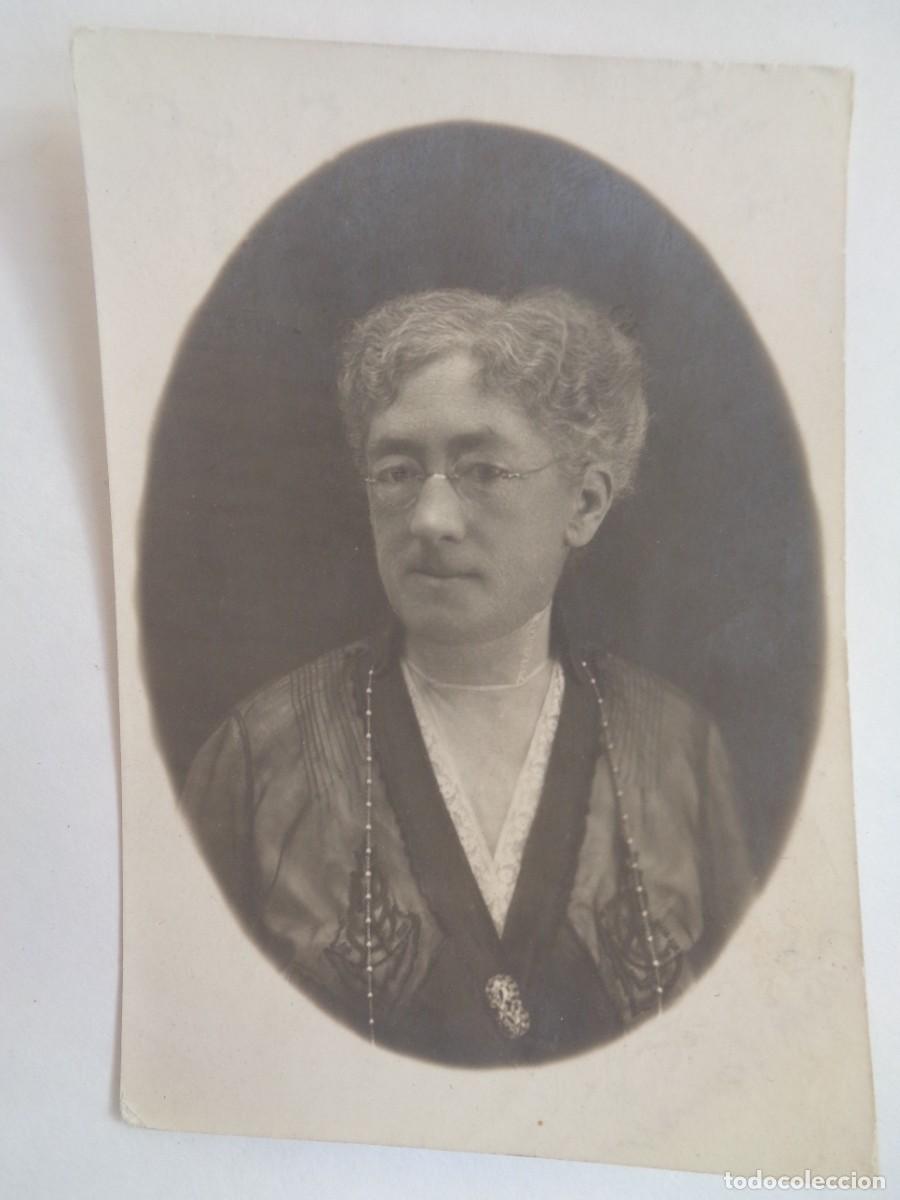 Fotograf&iacute;a antigua: BONITA FOTO DE ESTUDIO DE SE&Ntilde;ORA MAYOR DE ALEMANIA , 1920
