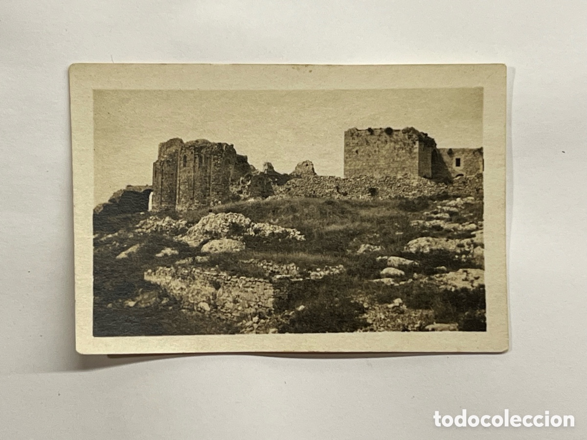 Fotograf&iacute;a antigua: LA POBLA DE CLARAMUNT (Barcelona) Fotograf&iacute;a panor&aacute;mica del Castillo (h.1930?)