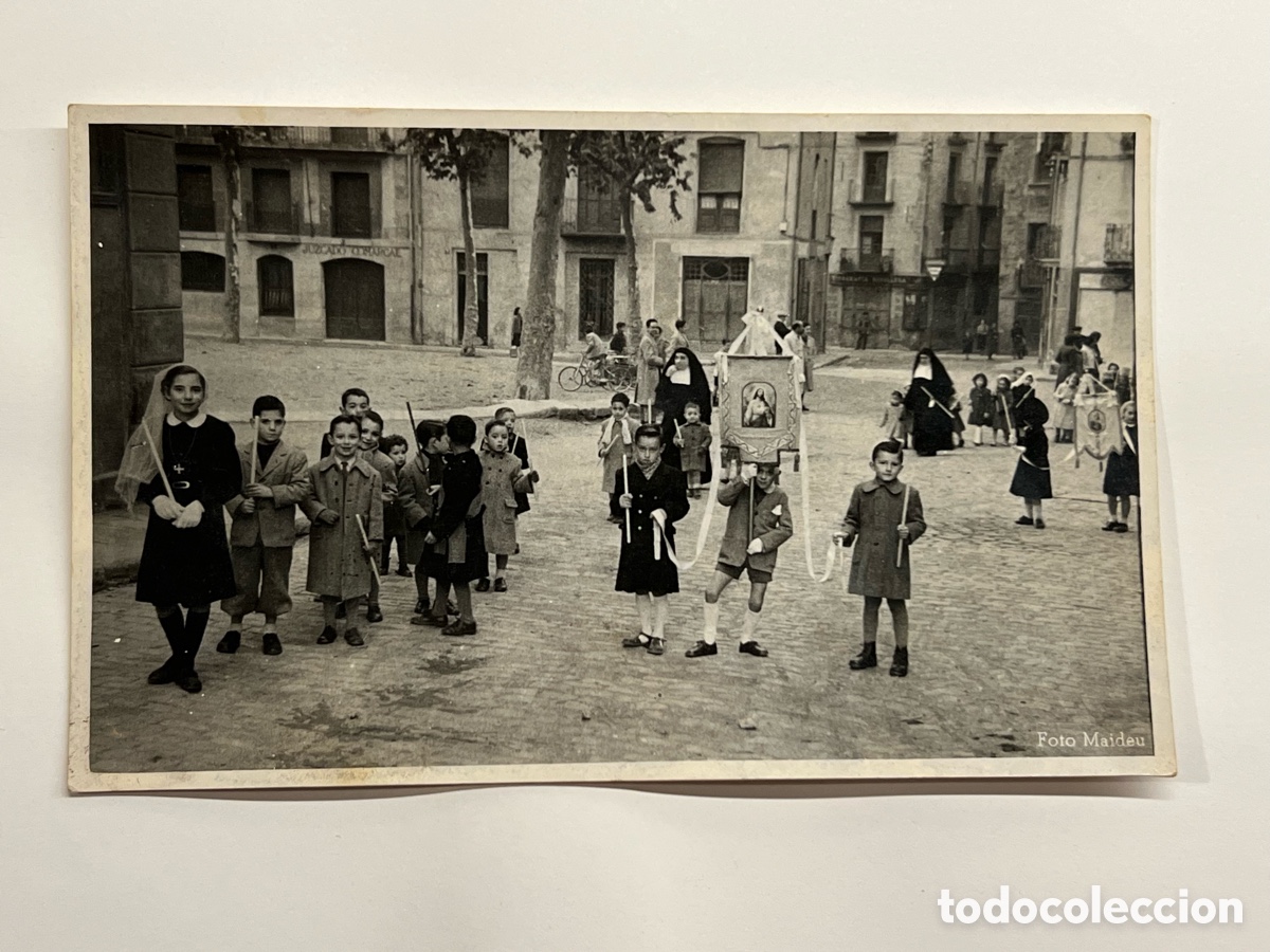 Fotograf&iacute;a antigua: RIPOLL (Girona) FOTO MAIDEU. Fotograf&iacute;a antigua Procesi&oacute;n de ni&ntilde;os Sagrado Coraz&oacute;n (a.1951)