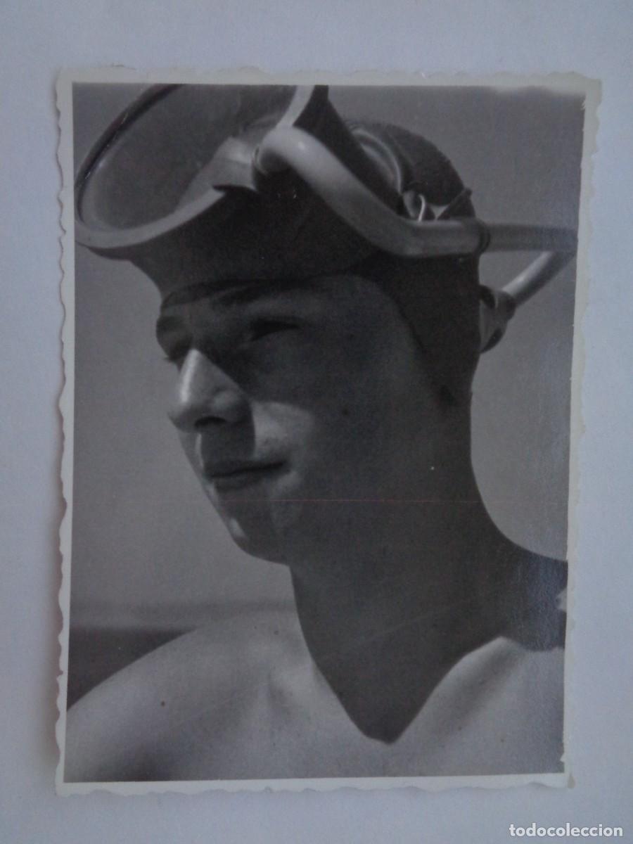 Antique Photography: FOTO DE JOVEN CON GAFAS DE BUCEO