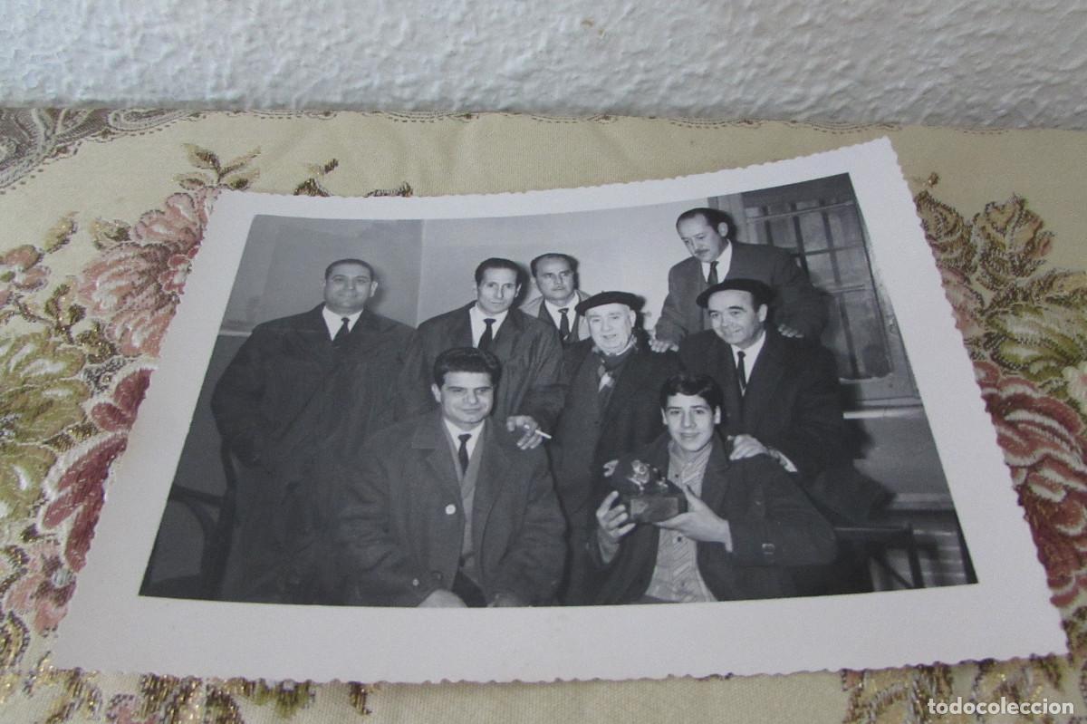 Fotograf&iacute;a antigua: FOTO CARBALLEIRA 1967 PUERTA TORO SALAMANCA