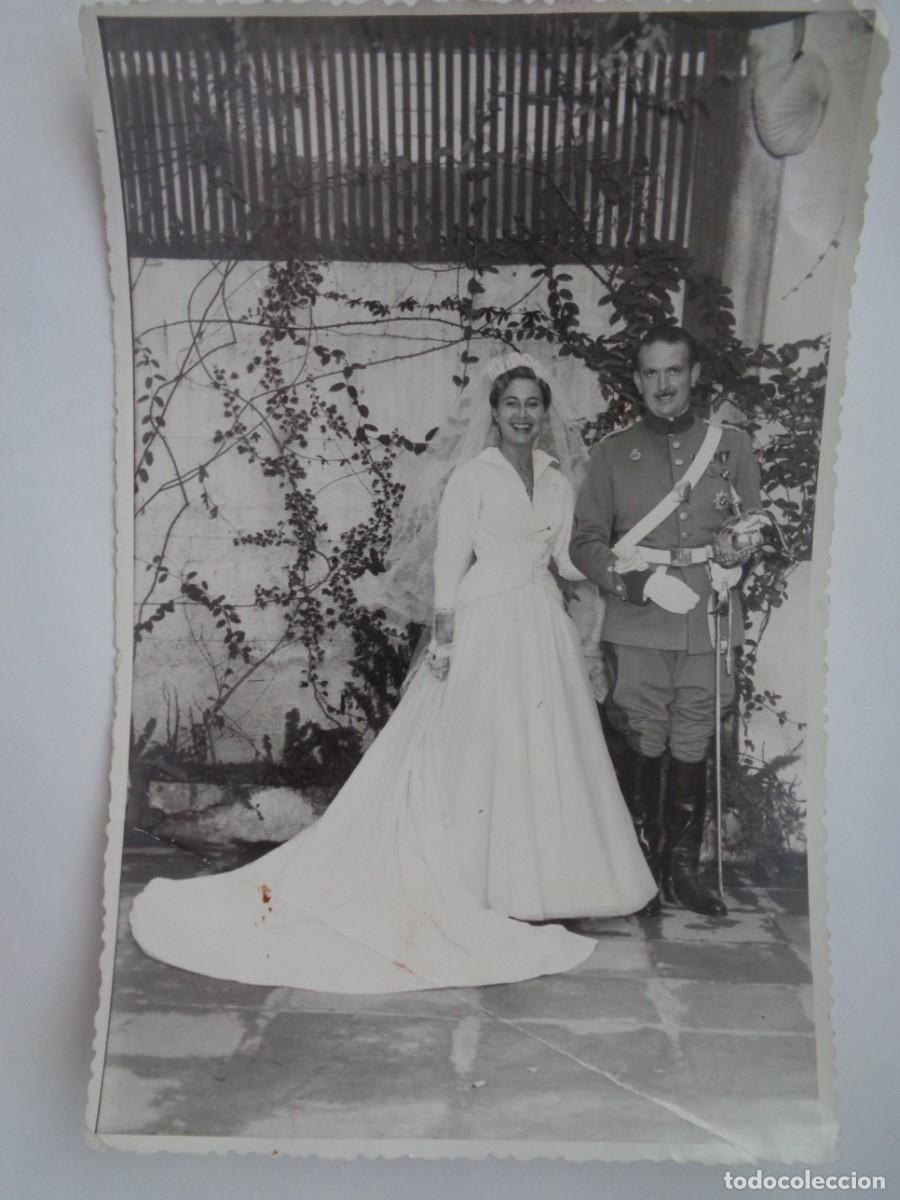 Alte Fotografie: FOTO DE BODA DE CAPITAN DE LA POLICIA ARMADA , ESCUADRON DE CABALLERIA . BARCELONA