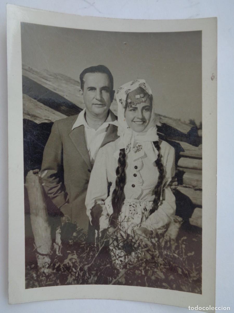 Fotograf&iacute;a antigua: FOTO DE PAREJA , ELLA CON TRAJE REGIONAL , POSIBLEMENTE ESLAVO