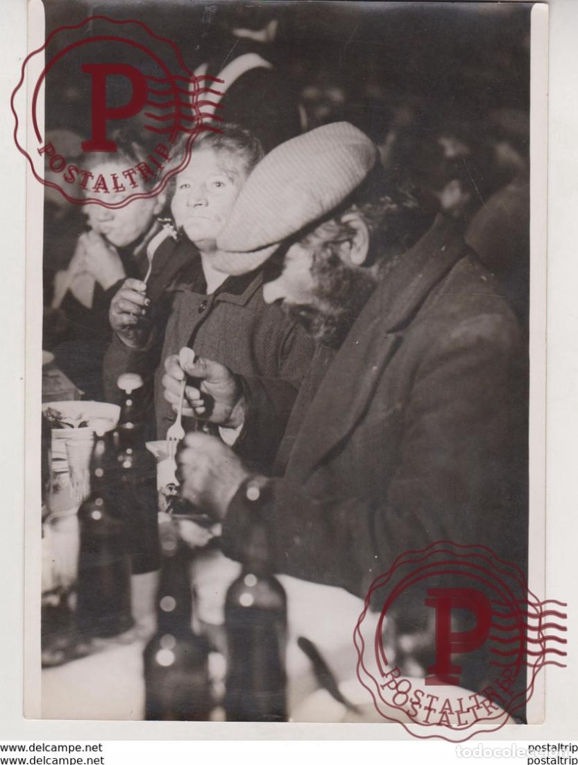 Photographie ancienne: PARIS FRANCE ARMEE DU SALUT 1931