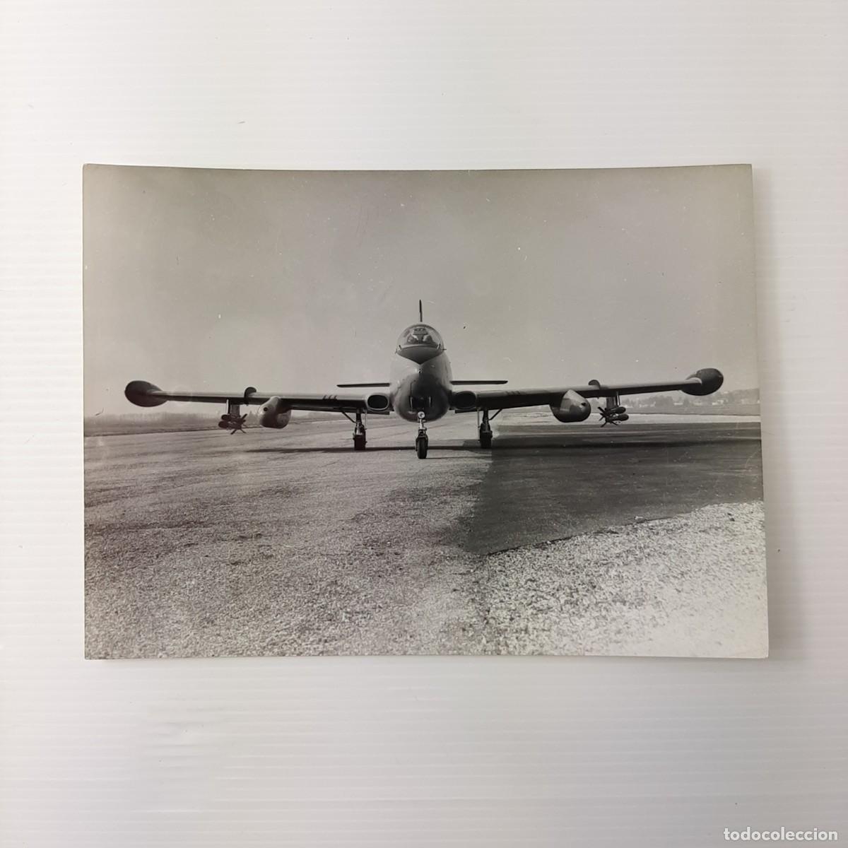 Fotograf&iacute;a antigua: Foto aereonautica d'epoca in b/n raffigurante l'aereo Aermacchi MB-326