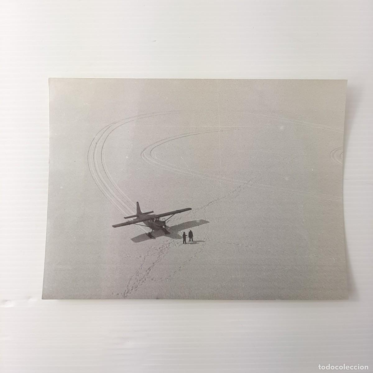 Fotografia antiga: Foto originale raffigurante monomotore Macchi-Siai MB.308 con sci per l'atterraggio su neve