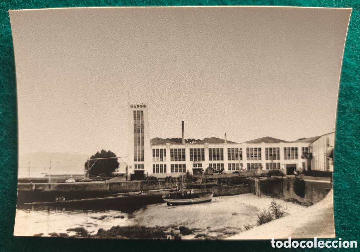 Fotograf&iacute;a antigua: CANGAS DO MORRAZO F&Aacute;BRICA CONSERVAS MASSO FOTOGRAF&Iacute;A PONTEVEDRA C. 1965