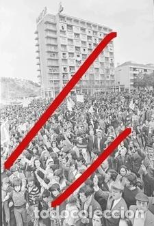 Fotograf&iacute;a antigua: Revoluci&oacute;n de los Claveles 25 de abril de 1974, Portugal &ndash; Fotograf&iacute;a hist&oacute;rica Revolu&ccedil;&atilde;o dos Cravo