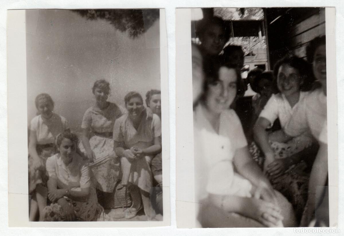 Fotograf&iacute;a antigua: Chicas en el tren. Castillo de Cullera, Val&egrave;ncia. A&ntilde;os 50 g aa
