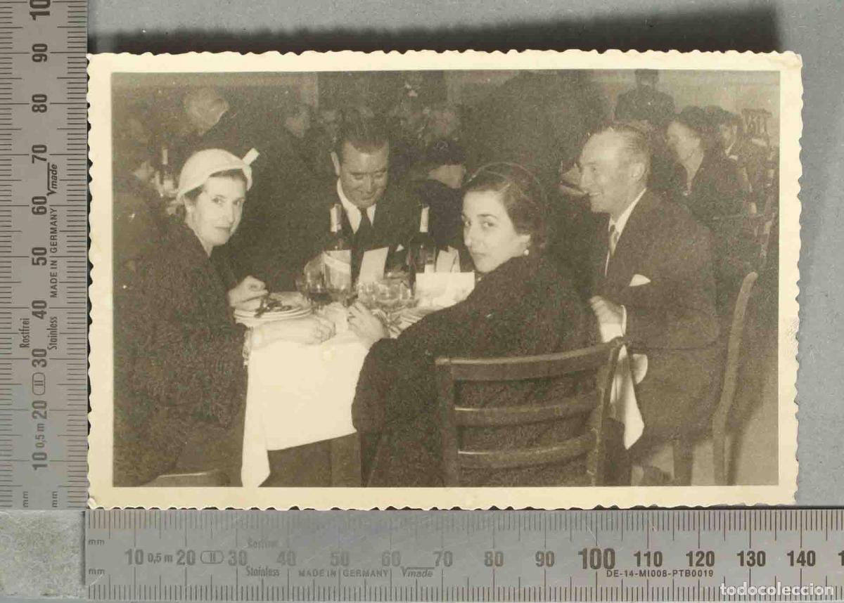 Fotograf&iacute;a antigua: FOTOGRAFIA. Cena de gala hacia 1940