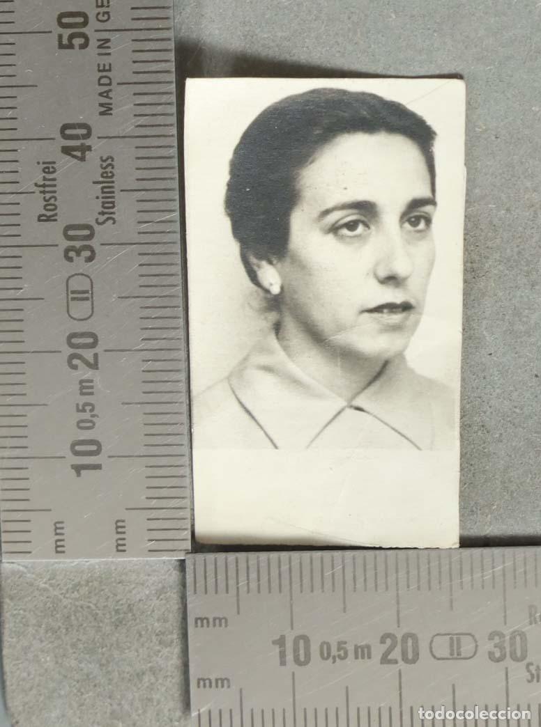 Fotografia antica: FOTOGRAFIA. Retrato de Mujer carnet hacia 1940