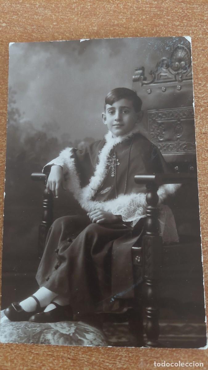 Fotograf&iacute;a antigua: Foto postal Ni&ntilde;o religioso C&oacute;rdoba