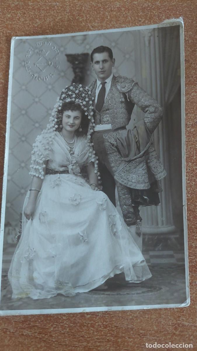 Fotograf&iacute;a antigua: Foto postal matrimonio Taurino Juan Ortega Alcira