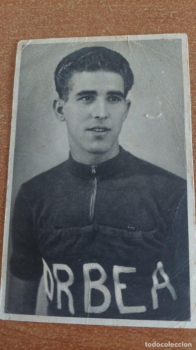 Fotograf&iacute;a antigua: Foto postal ciclista grupo Orbea