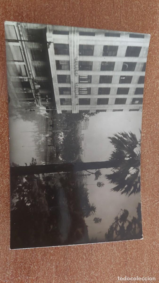 Fotograf&iacute;a antigua: Foto postal Gran riada Valencia 1957