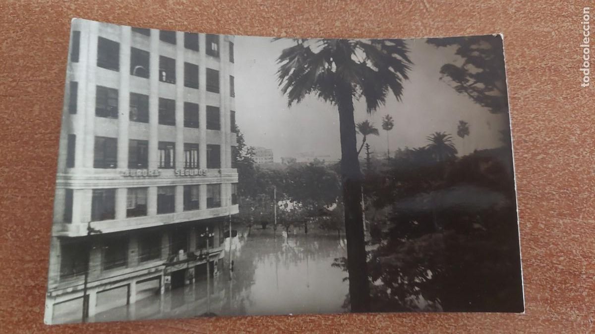 Fotografia antica: Foto postal Gran riada Valencia 1957