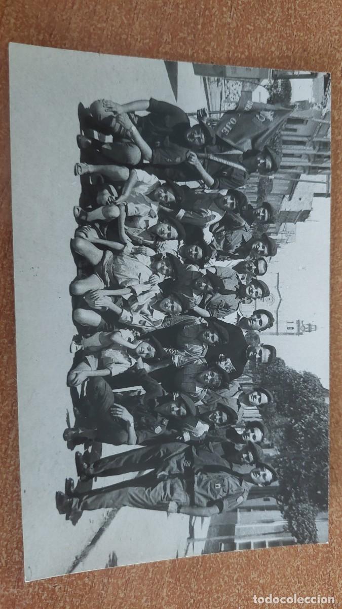 Fotograf&iacute;a antigua: Foto postal grupo de la OJE