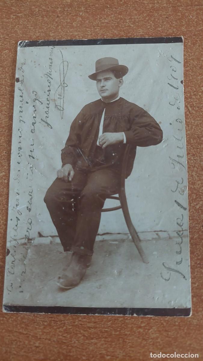 Fotograf&iacute;a antigua: Foto postal paisanos 1909