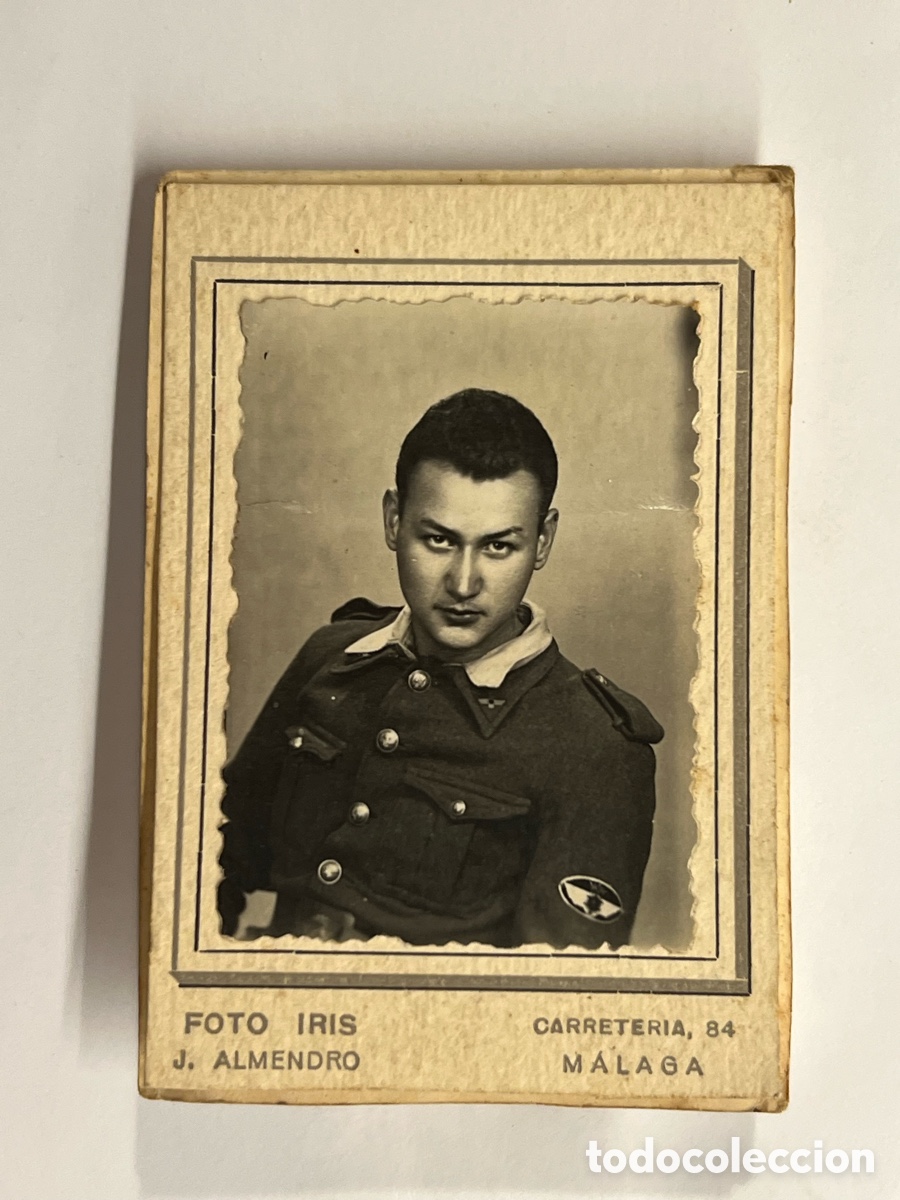 Fotograf&iacute;a antigua: M&Aacute;LAGA. Soldado de Aviaci&oacute;n.. Foto IrIs.. J. Almendro (a.1947) Cartera - Estuche (a.1947)