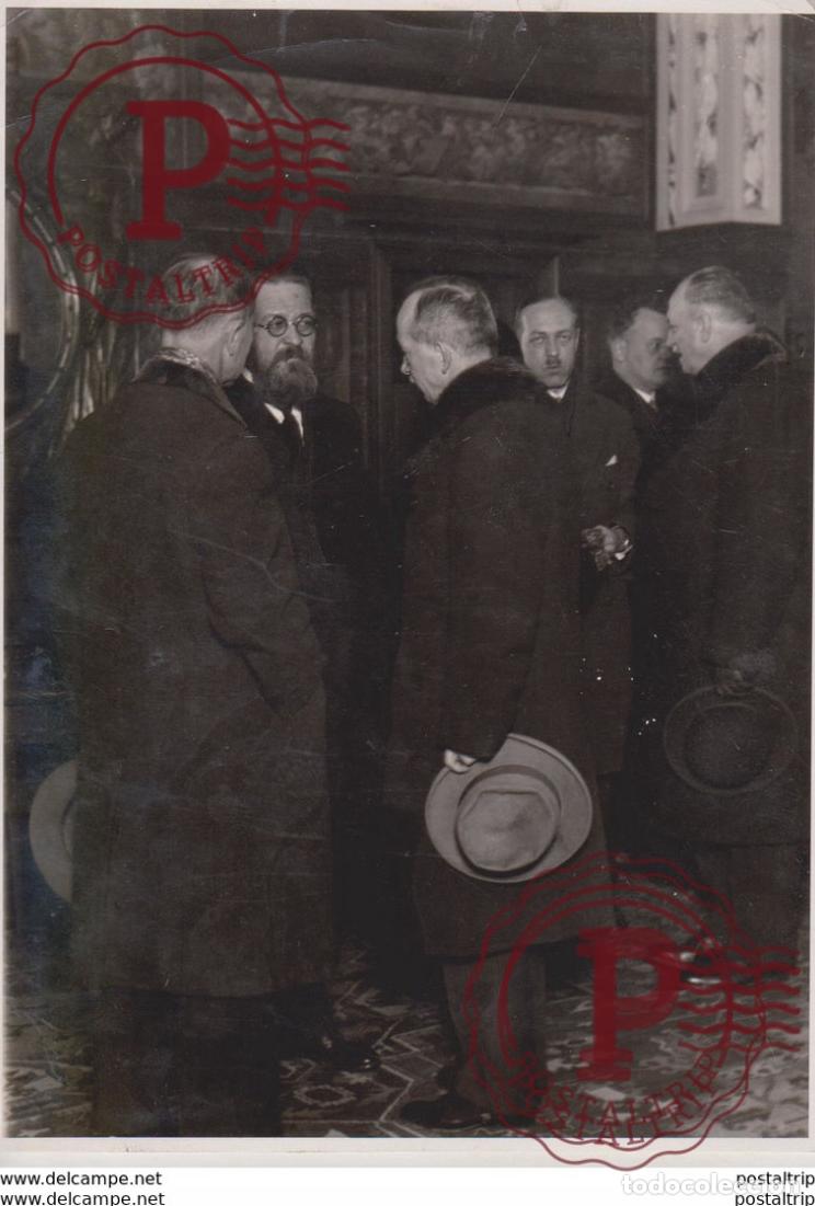 Fotografia antiga: ALBERT THOMAS IN PRAG ARBEITSAMTES VOLKERBUND