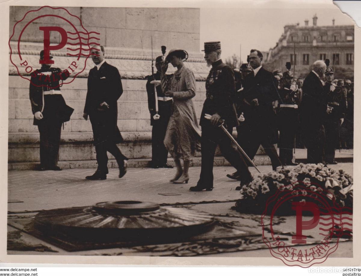 Fotografia antiga: DUCHESSE DE LUXEMBOURG MISSING CORNER