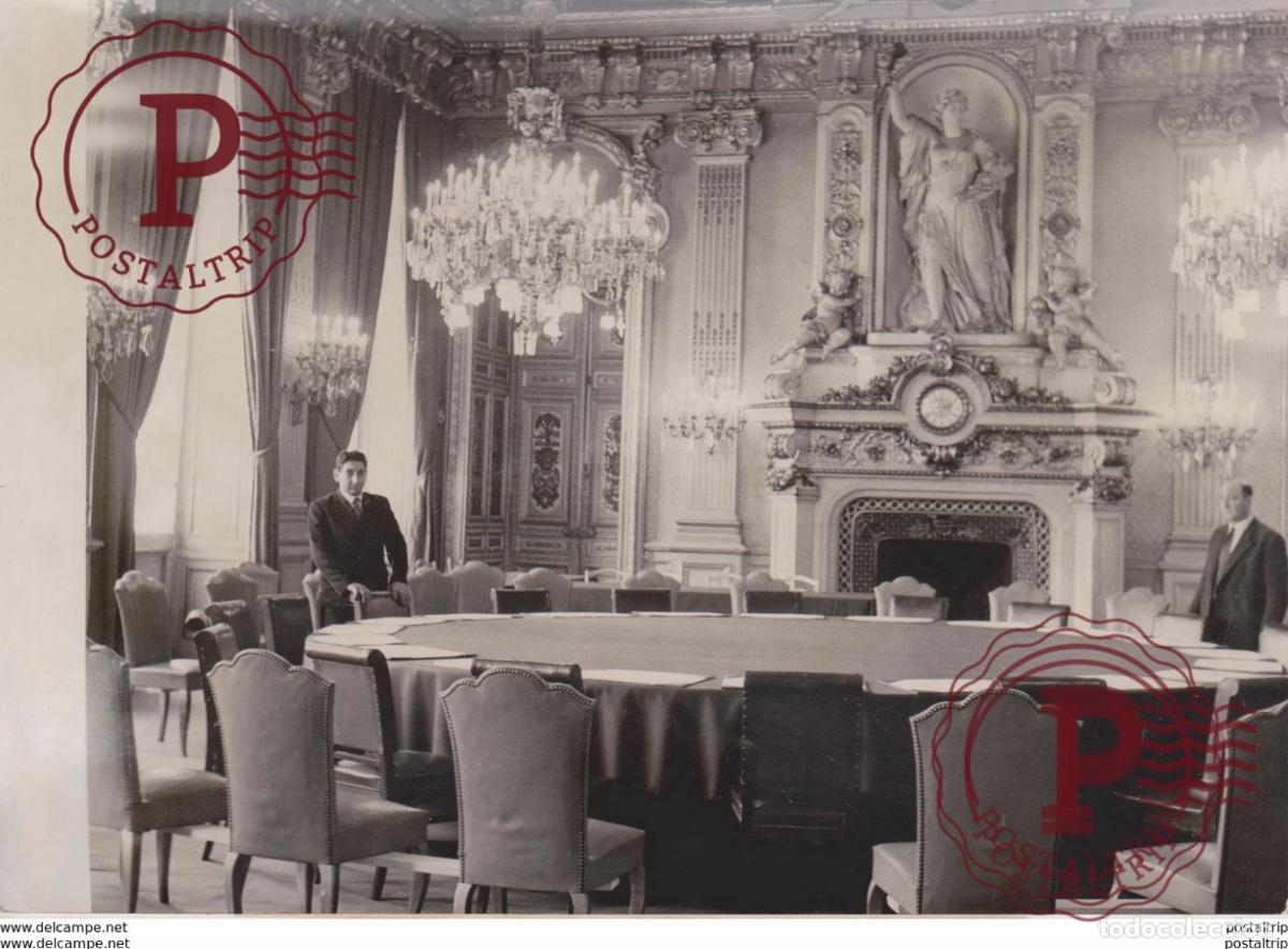 Antique Photography: PREPARATIFS POUR LA CONFERENCE AU SOMMET SALON DE LHORLOGE AU MINISTERE DES AFFAIRES ETRANGERES ORS