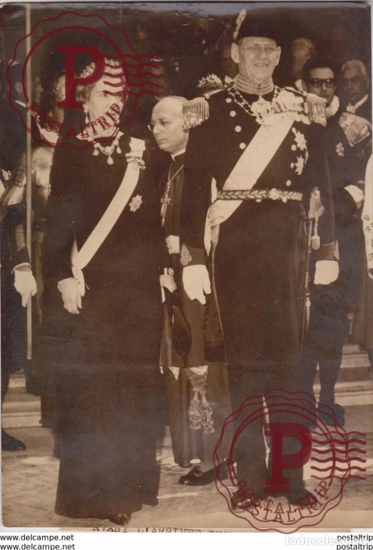 Fotografia antiga: LARRIVEE DES SOUVERAINS DANOIS A PARIS LE ROI FREDERIK IX ET LA REINE INGRID DE DANEMARK A ROME