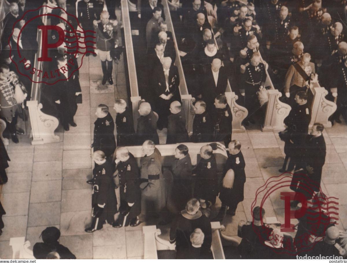 Fotograf&iacute;a antigua: FUNERALS DOWAGER QUEEN ALEXANDRINE FUNERAL AMALIENBORG COPENHAGEN DENMARK 24*18CM