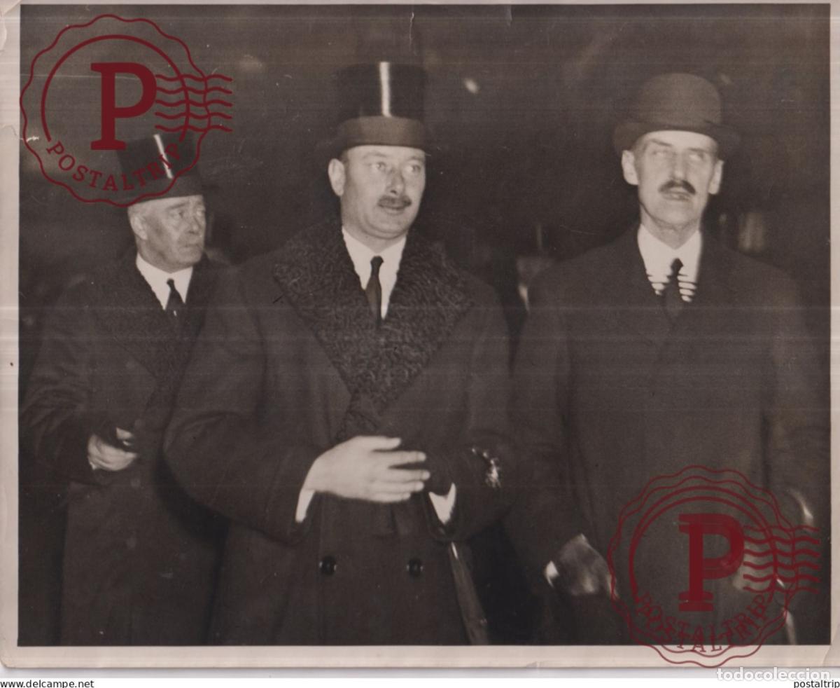 Fotograf&iacute;a antigua: KING HAAKON NORWAY PRINCESS VICTORIA FUNERAL LONDON QUEEN MAUD NORWAY DUKE GLOUCESTER 25*20CM