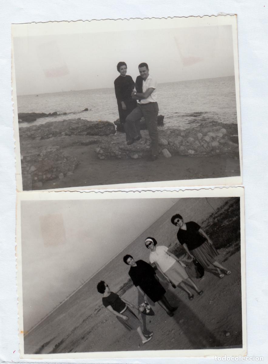 Fotograf&iacute;a antigua: 2 fotos. Playa, puerto de San Carlos de la R&aacute;pita, Tarragona. A&ntilde;os 60 g aa